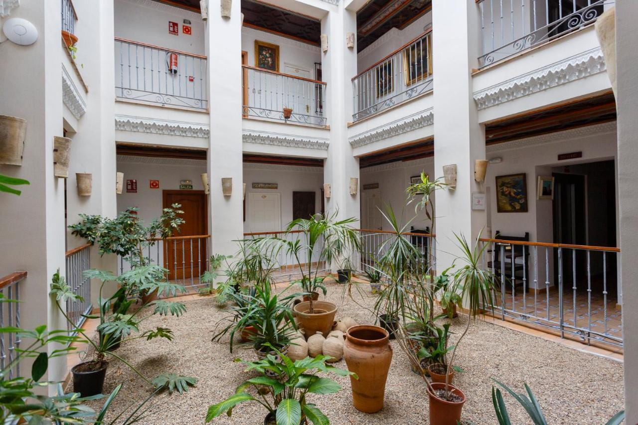 Hotel Convento La Gloria Sevilla Exterior foto